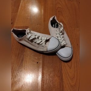 🥰   Emergency exit casual low top shoes